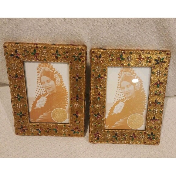 Two’s Company Jeweled Indian Art  Picture Frame 4x6 Lot Of 2 - Picture 1 of 4